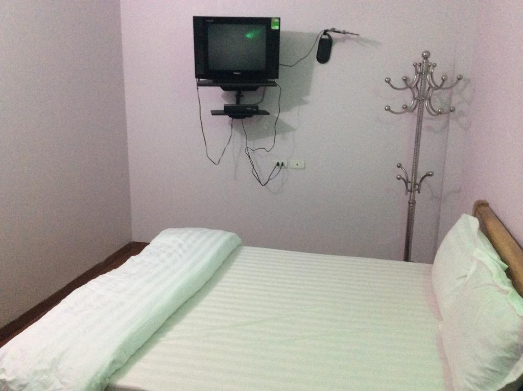 Van Anh Hotel Thach Loi Exterior photo